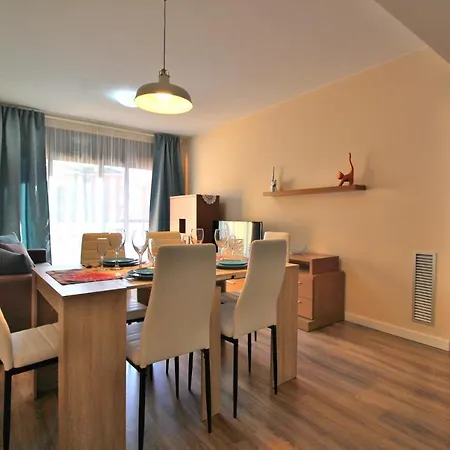 Al15 - 1 Familias A 300 M Playa Fenals Apartment
