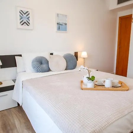 Al15 - 1 Familias A 300 M Playa Fenals Apartment *