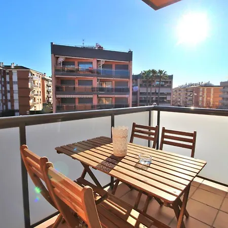 Al15 - 1 Familias A 300 M Playa Fenals Apartamento